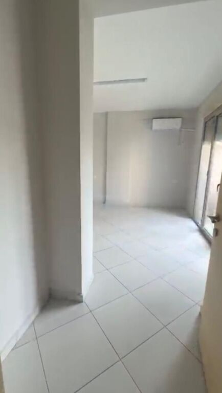 Shitje | Apartament 2 + 1 | Rruga e Kavajës | 320000 €