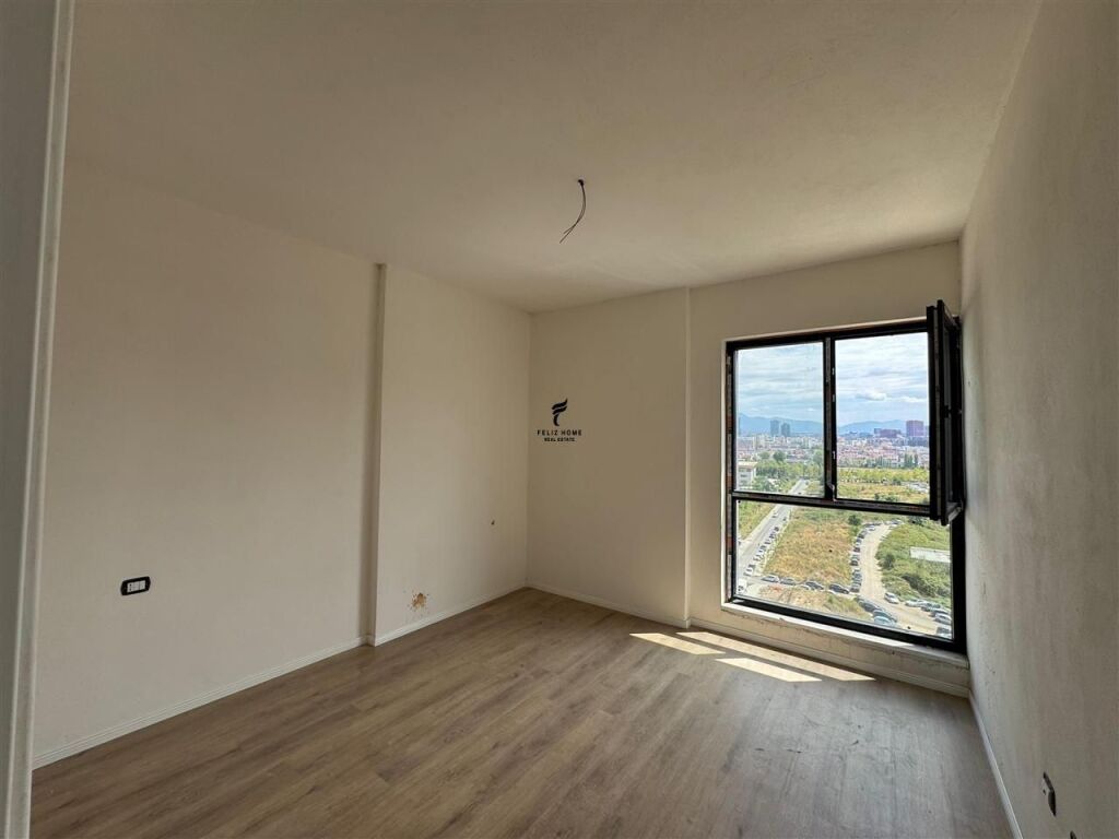 FOR SALE APARTMENT 2+1 FORMER AVIATION FIELD 180,000 EURO FH-76905
