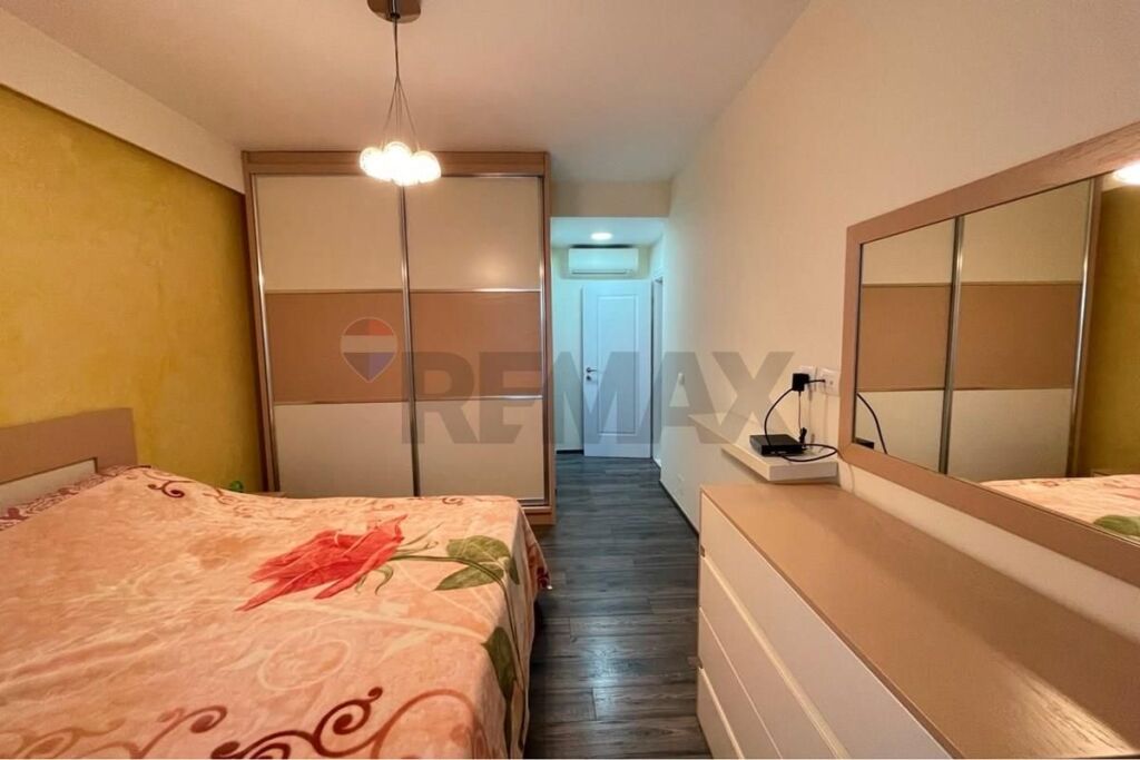 apartament me qera 2+1+2 ( plus garazh)
