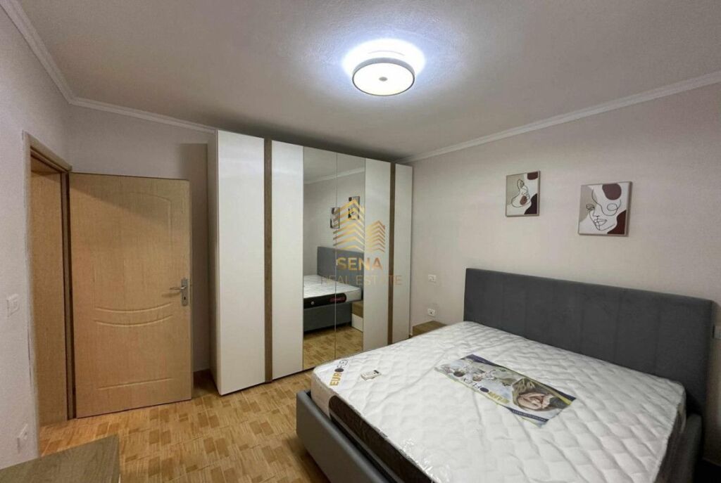 Rent, Apartment 2+1, Manastir Congress Street, 50,000 Lek/month