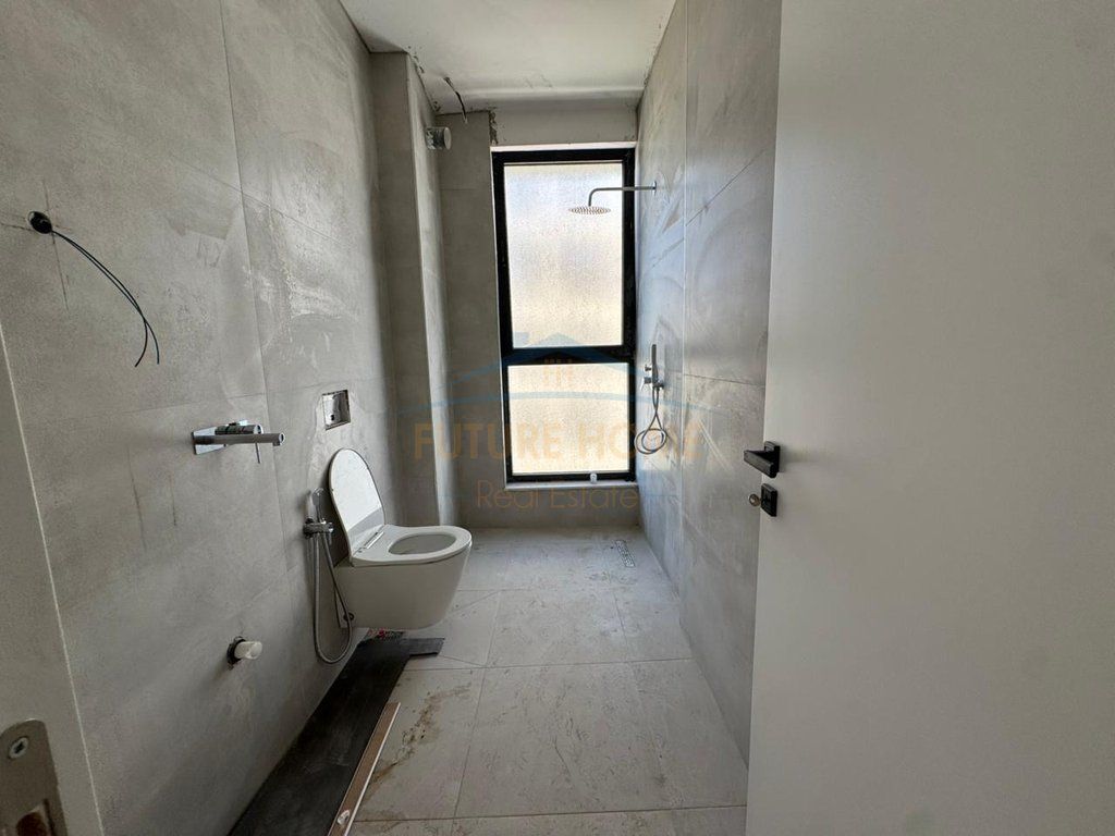 Shitet, Apartament 1+1 , Jordan Misja, Tirane .