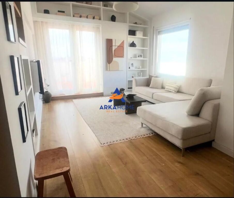 DUPLEX FOR RENT 2+1+BALCONY+VERANDA "NEAR BILL CLINTON STREET, SUN HILL" 120,000 LEKE