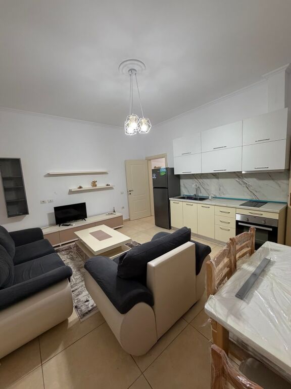 Rent | Apartament 1 + 1 | Kopshti Botanik | 400 €/month