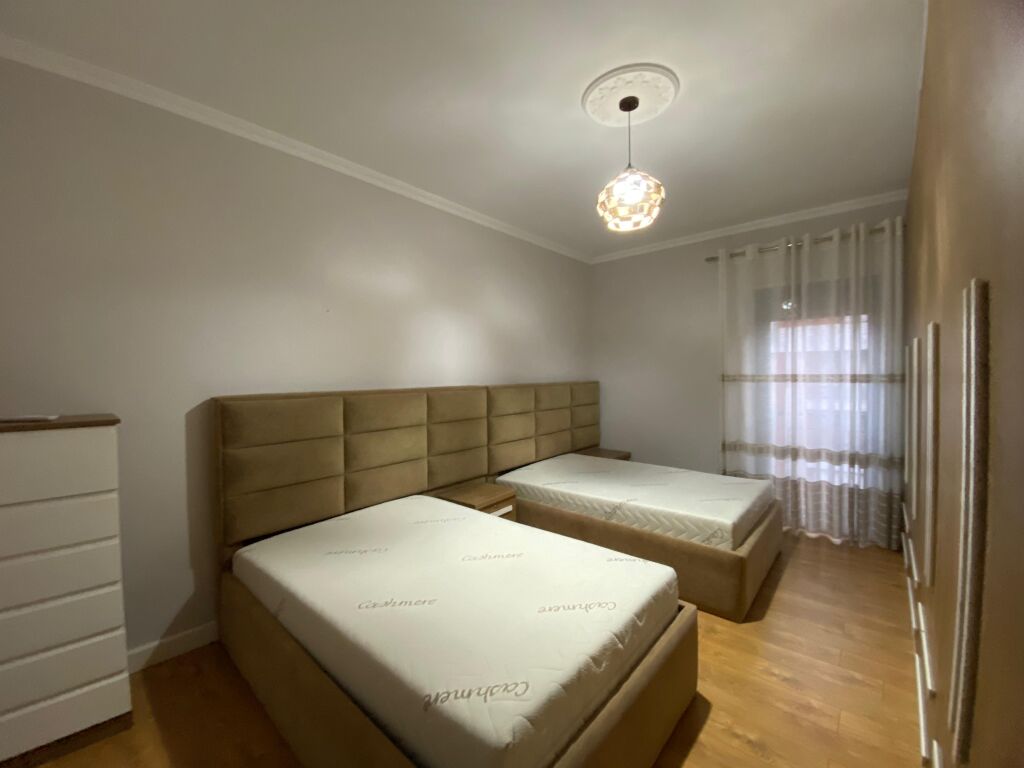 APARTAMENT 3+1 PER QERA TEK GREEN CITY