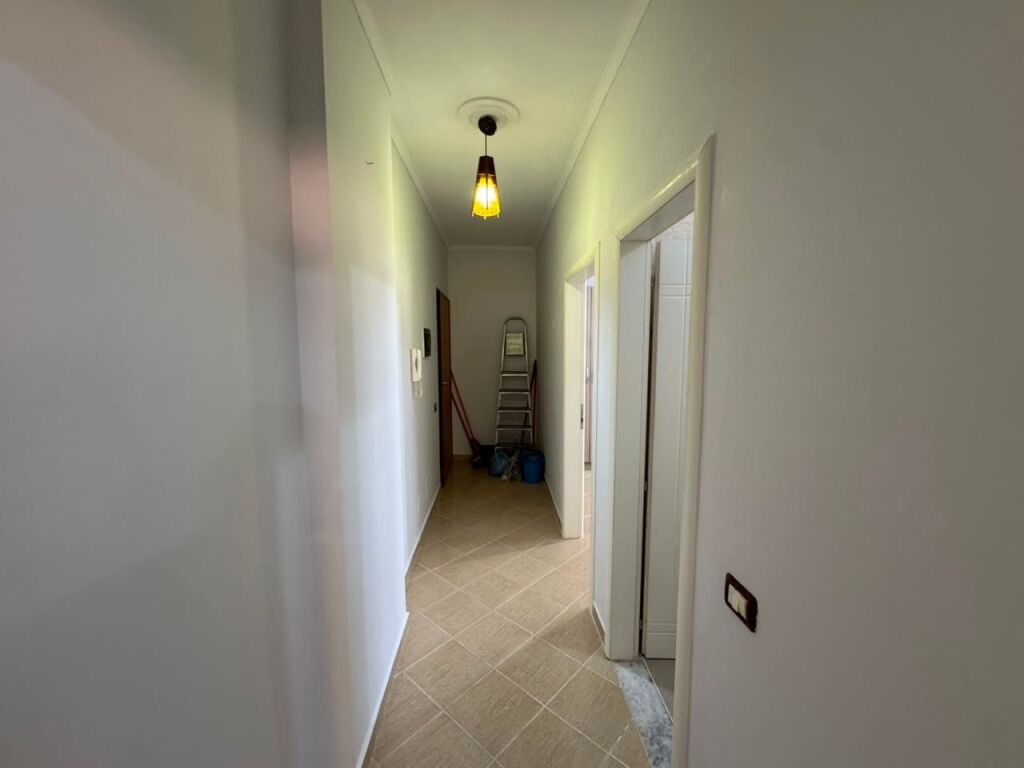 Apartament me qera - Komuna e Parisit