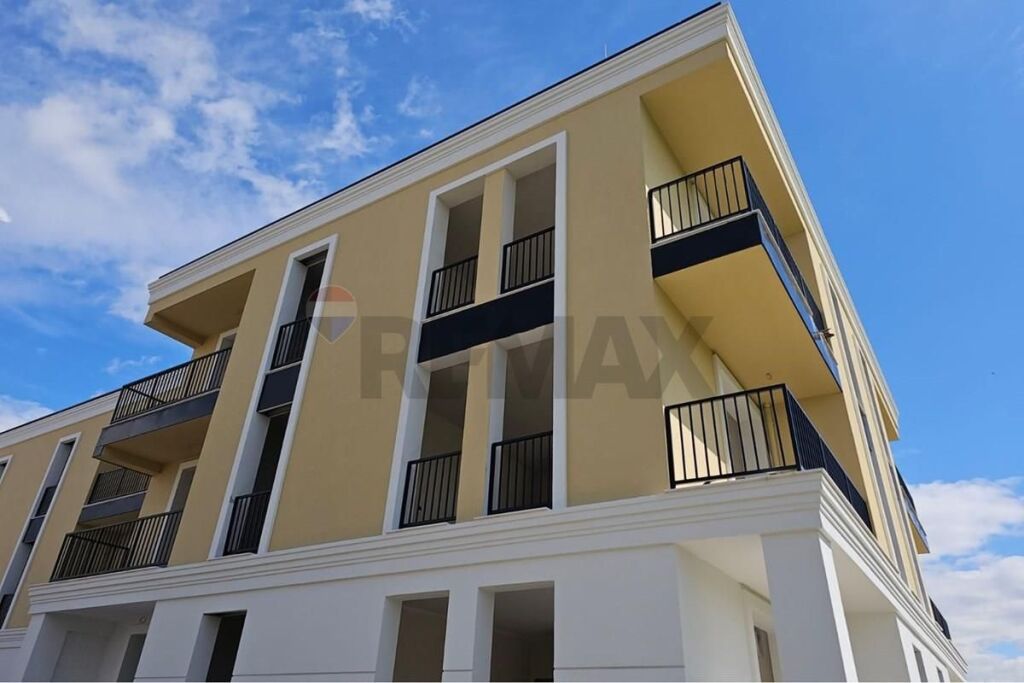 APARTMENT 2+1 FOR SALE+2 PARKING SPACES IN SAUK