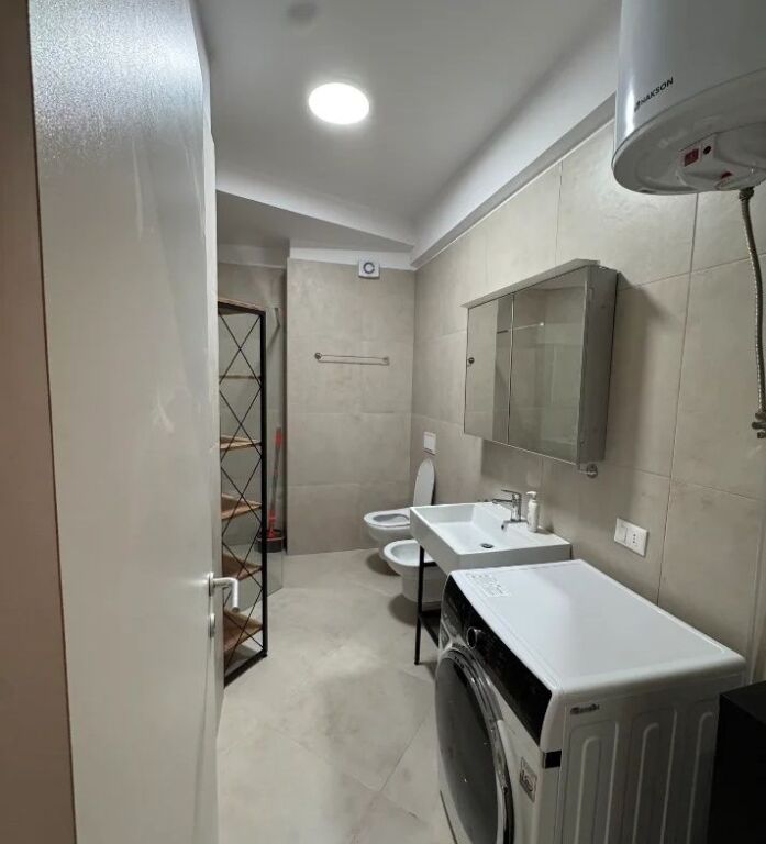 Appartamento In Affitto 1+1 Vicino al Lago Secco (ID B2101733) Tirana