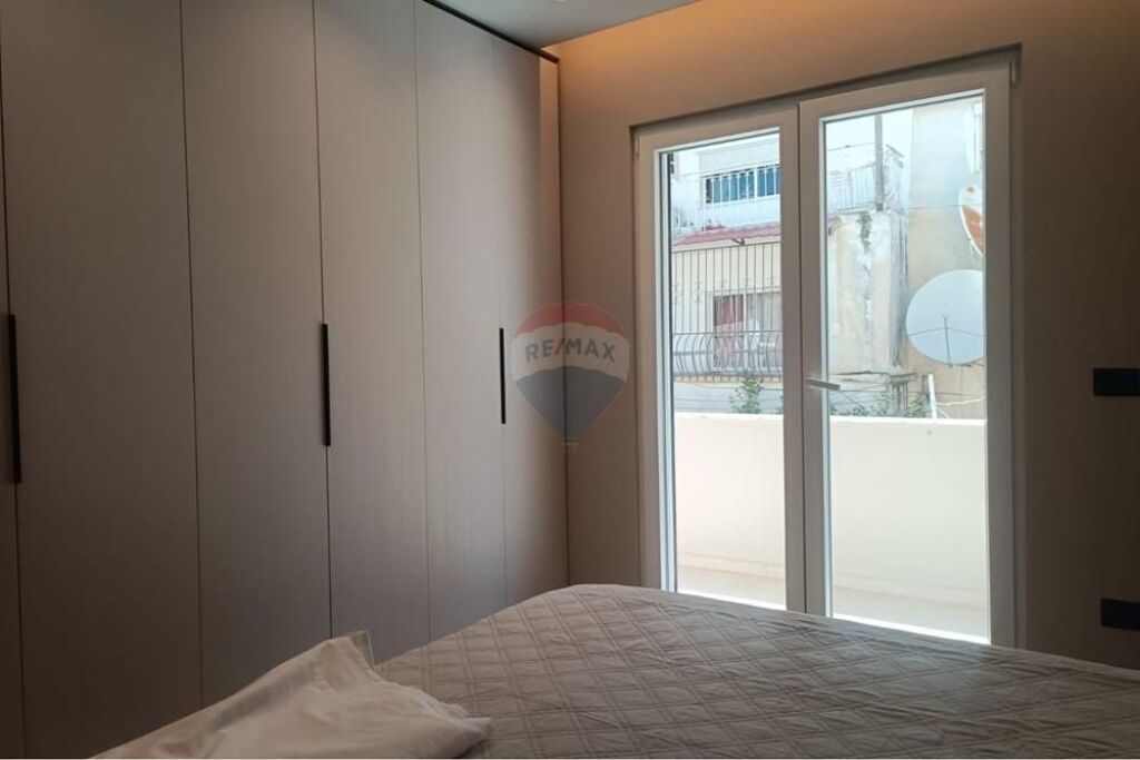 Apartment 2+1 for rent Petronini Gymnasium