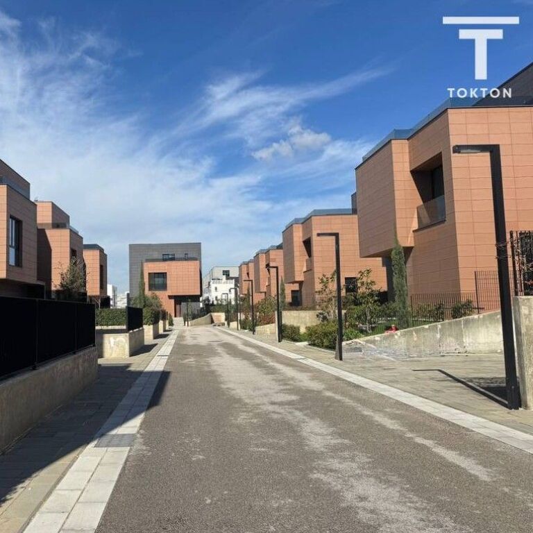 SHITET, VILË E BASHKËNGJITUR, TEG, TIRANË