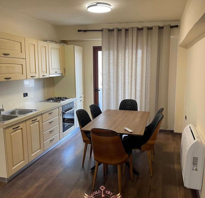 🏡 APARTAMENT ME QERA 3+1+2 + POST PARKIMI FLAG SHIP CENTER DURRES