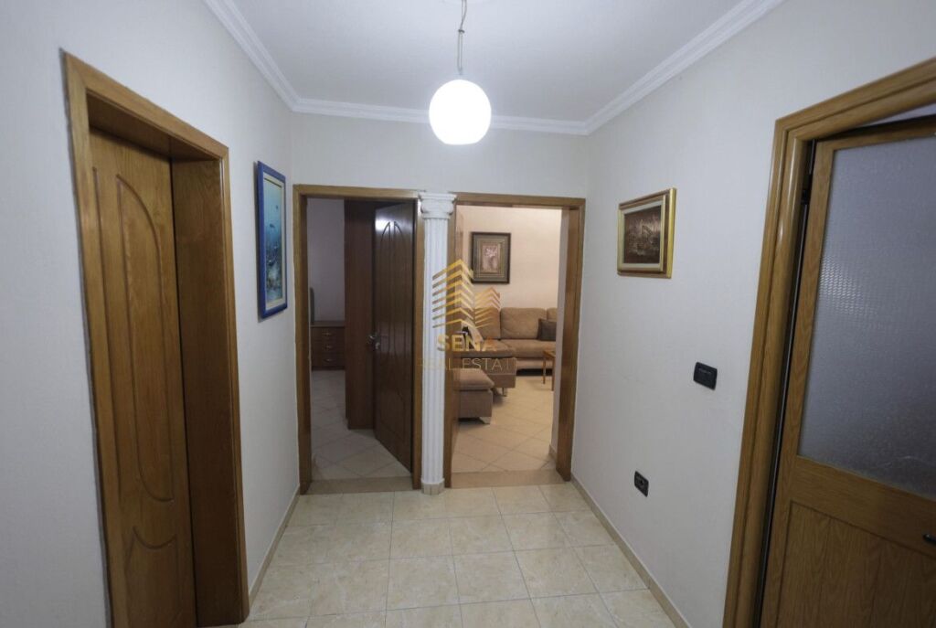 Qira, Apartament 2+1+blk, Brryli-Materniteti i Ri, 55.000 Leke/Muaj