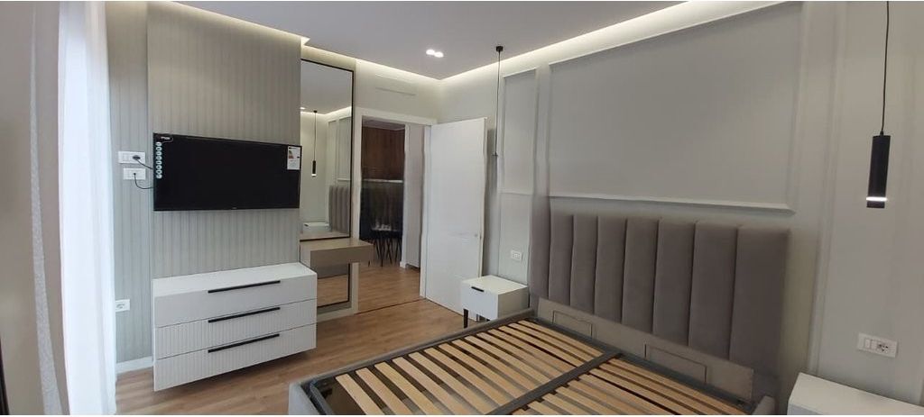 Apartament 1+1 Me Qira në Ish Fusha e Aviacionit, Tiranë - 650€