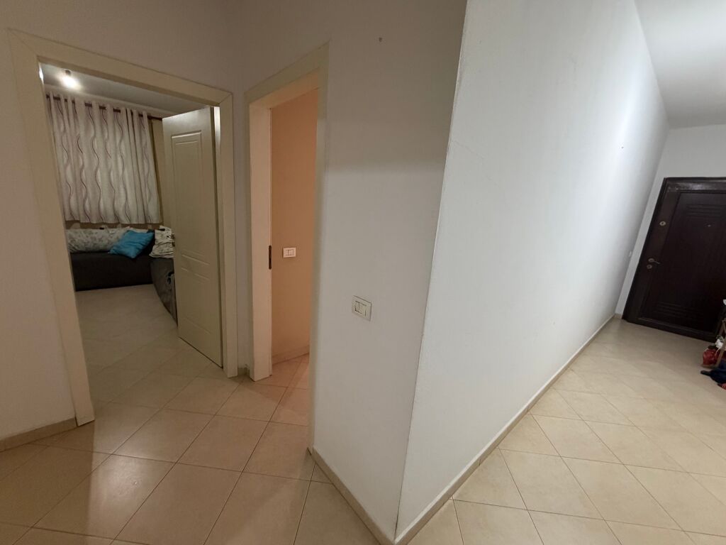 2+1,furnished at villa L Astir,400 thousand lek