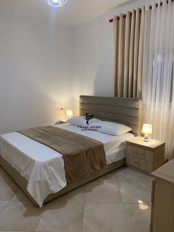 APARTAMENT ME QERA 1+1 LAPRAKE 40.000 LEKE FH-76768