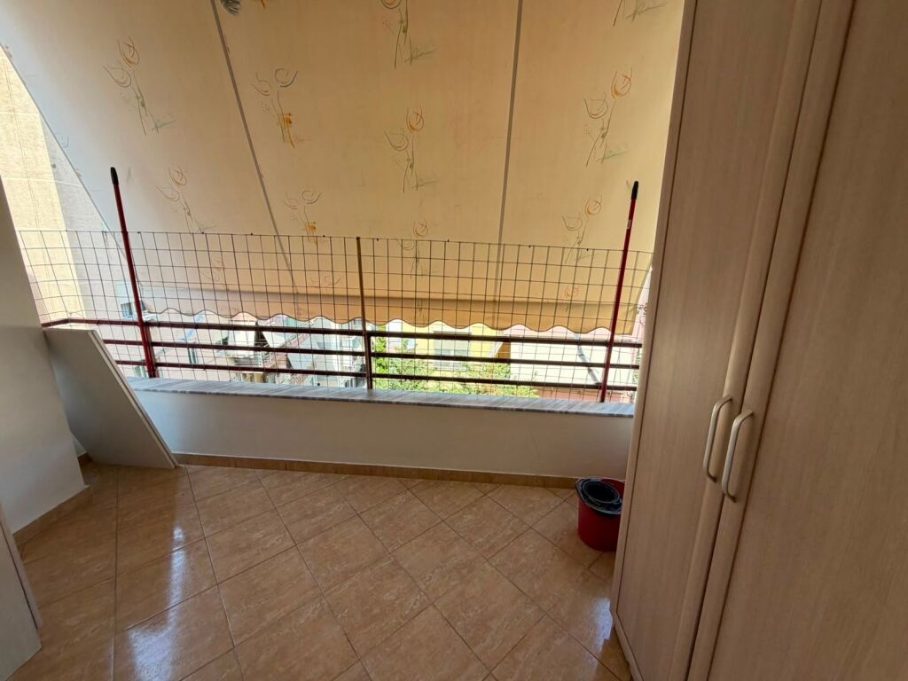 For rent 2+1+2 Dry Lake Captain Mirzot 750 thousand lek