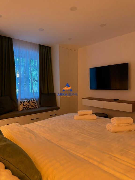 FOR RENT APARTMENT 1+1 "IRFAN TOMINI STREET, NEW TIRANA" 600 EURO