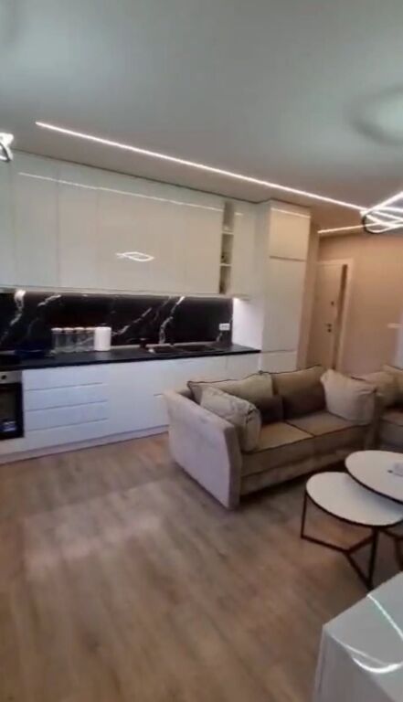 Apartament 1+1 në Shitje – Komuna e Parisit