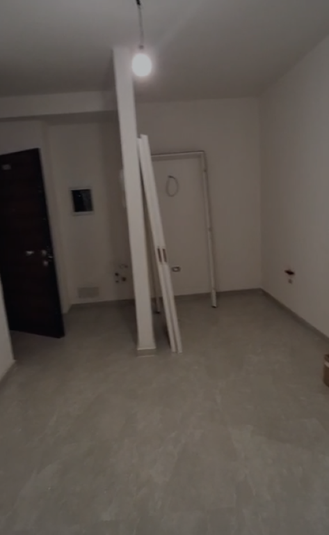 Zyre me qera tek Rruga Dritan Hoxha Tirane