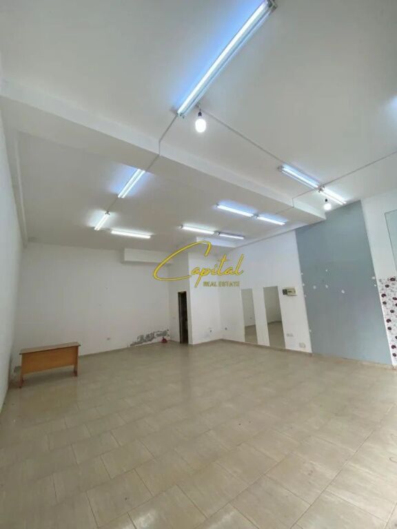 DYQAN ME QIRA 62 M2 YZBERISHT 650 EURO
