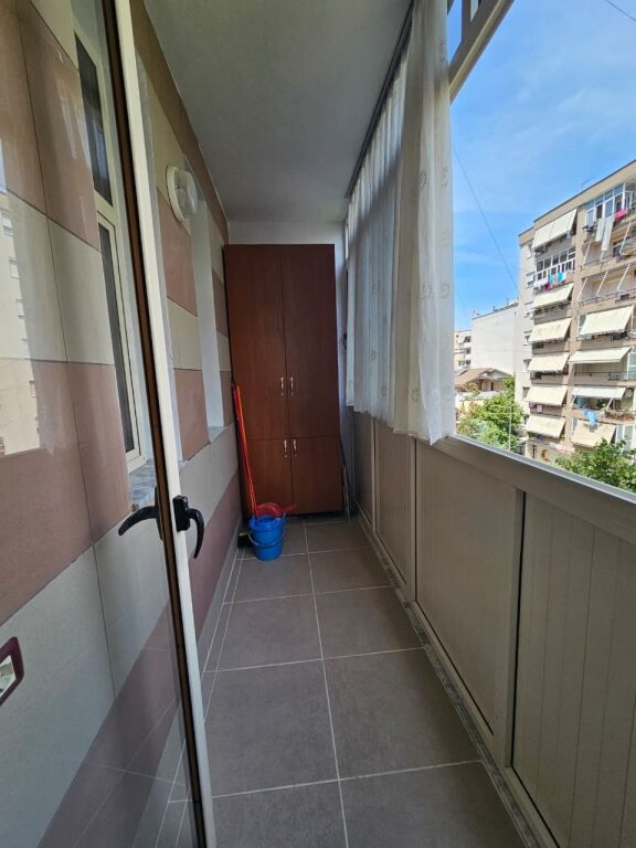 APARTAMENT 1+1 PER QERA TEK KOMUNA E PARISIT