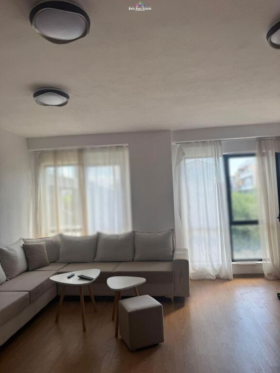 Apartament Me Qera 3+1 Tek 5 Maji (ID B230211) Tirane