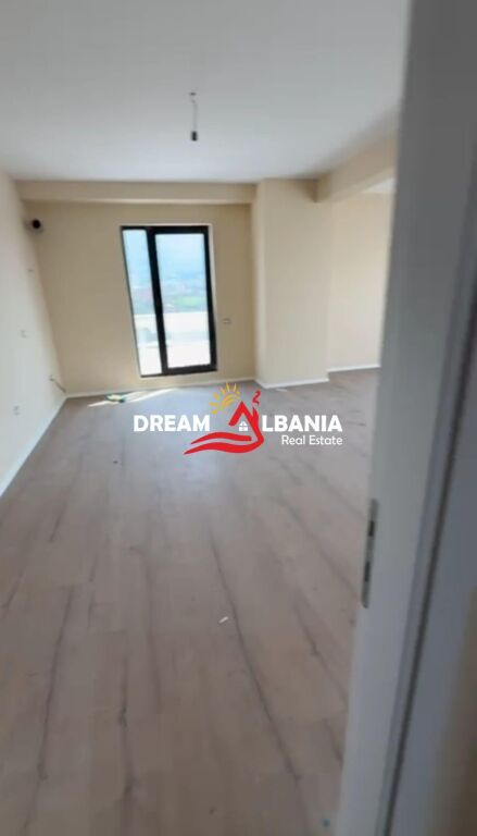 Jepet ambient biznesi ne Rrugen e Dibres prane Kompleks Arlis (ID 42611549)