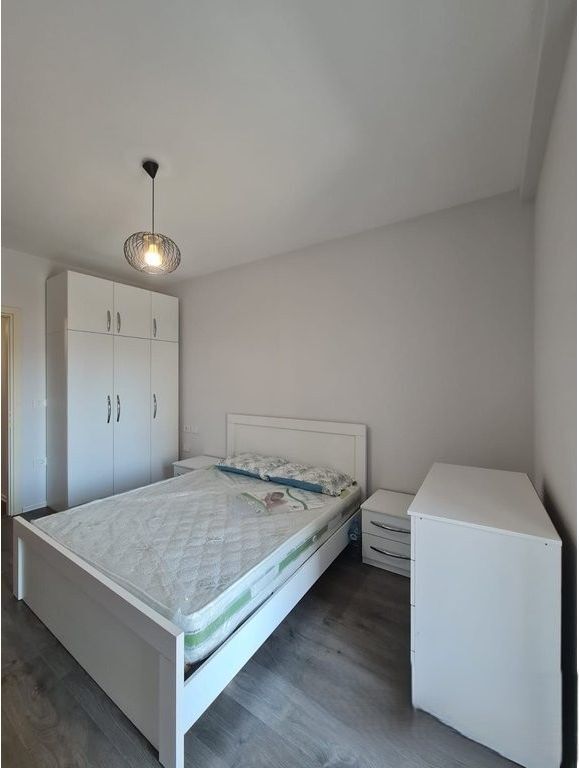 APARTAMENT 1+1+POST PARKIMI NE ALI DEM! 550 € /Muaj