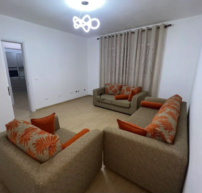 APARTAMENT ME QERA 2+1 YZBERISHT 40.000 LEKE FH-76791