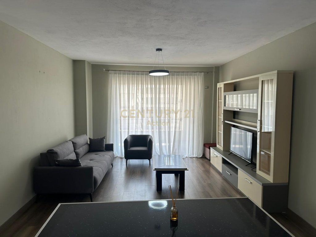 Apartament 1+1 per shitje ne Astir