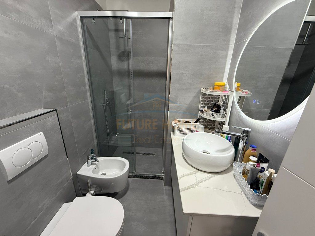 Shitet, Apartament 1+1, Rezidenca Jaho, Fresku, Tirane.​