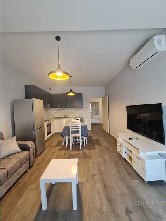 APARTAMENT 1+1+POST PARKIMI NE ALI DEM! 550 € /Muaj