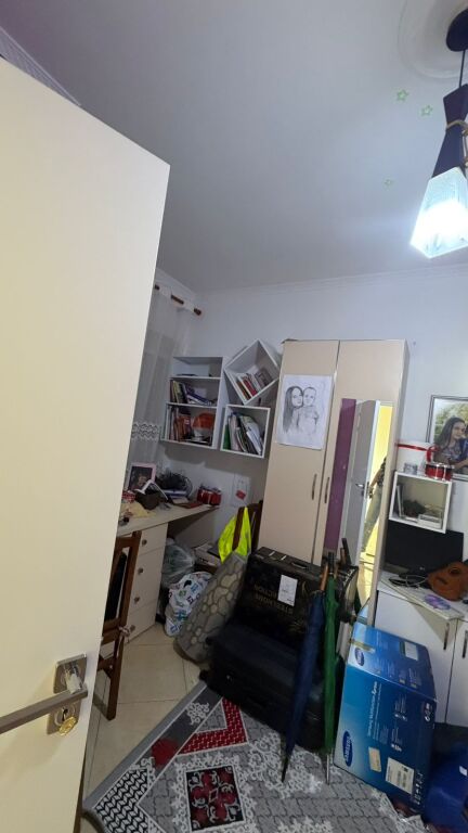 Apartament jepet me qira afatgjat 2+1
