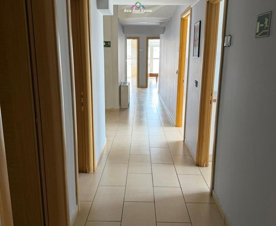 Zyre/Dublex Me Qera Tek Rruga e Kavajes (ID BZ2976) Tirane