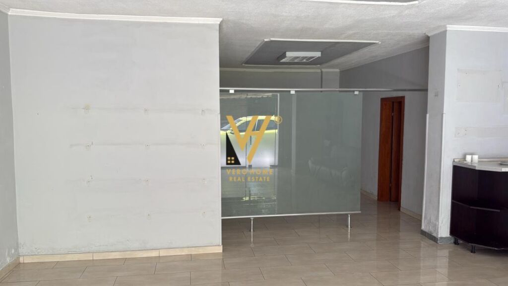 BUSINESS PREMISES FOR RENT 60 M2 AT WILLSON SQUARE 600 EURO