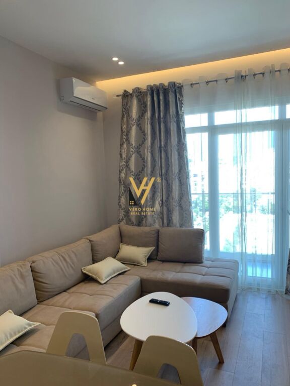 JEPET APARTAMENT 1+1+BLK ME QERA TE NISHARAKU 60.000 LEKE