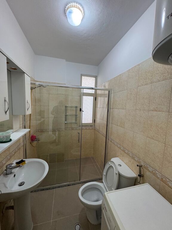 1+1 for rent in the Municipality of Paris