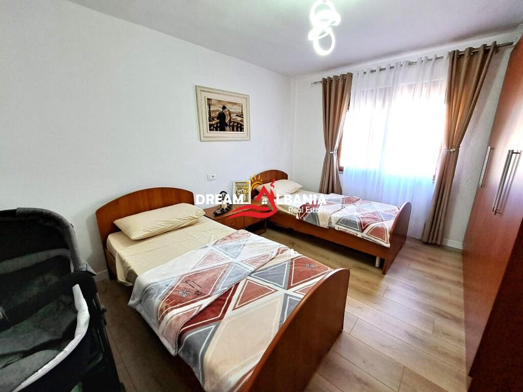 2+1 apartment for sale in Laprake near KMY in Tirana