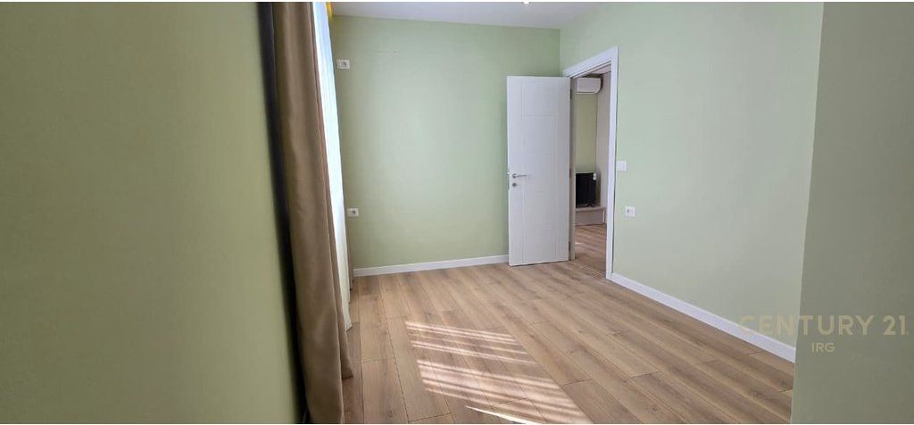 For sale 2+1 at Myslym Shyri 235,000 €