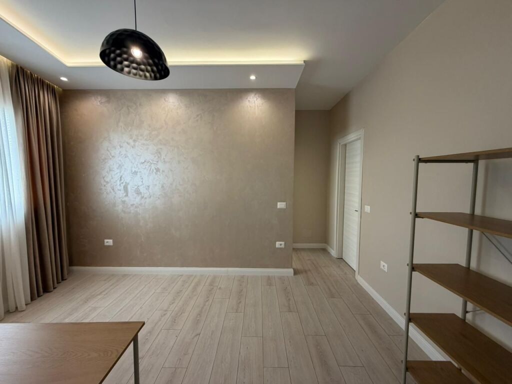 Apartament 3+1+Parking per shitje tek Green City Residence ne Astir.