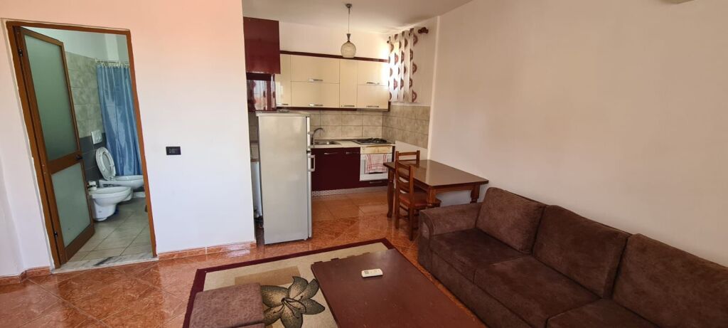 Rent | Apartament 1 + 1 | Vila Goldi | 500 €/month