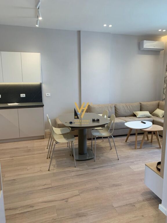 JEPET APARTAMENT 1+1+BLK ME QERA TE NISHARAKU 60.000 LEKE