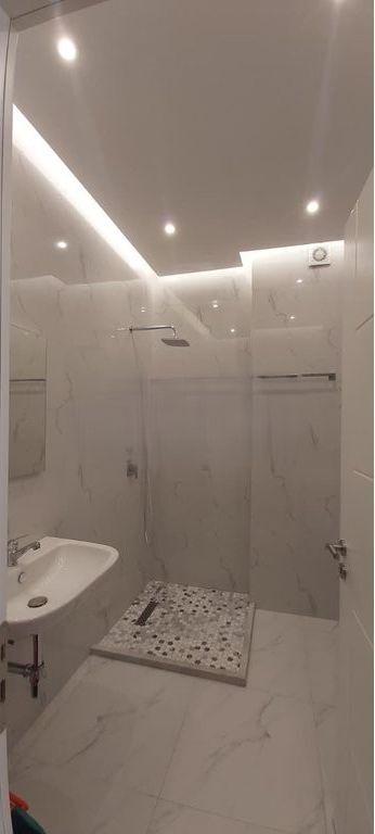 Apartament 1+1 Me Qira në Ish Fusha e Aviacionit, Tiranë - 650€