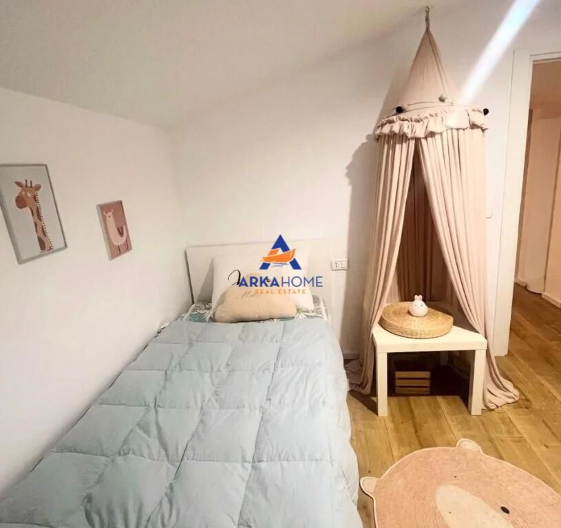 DUPLEX FOR RENT 2+1+BALCONY+VERANDA "NEAR BILL CLINTON STREET, SUN HILL" 120,000 LEKE