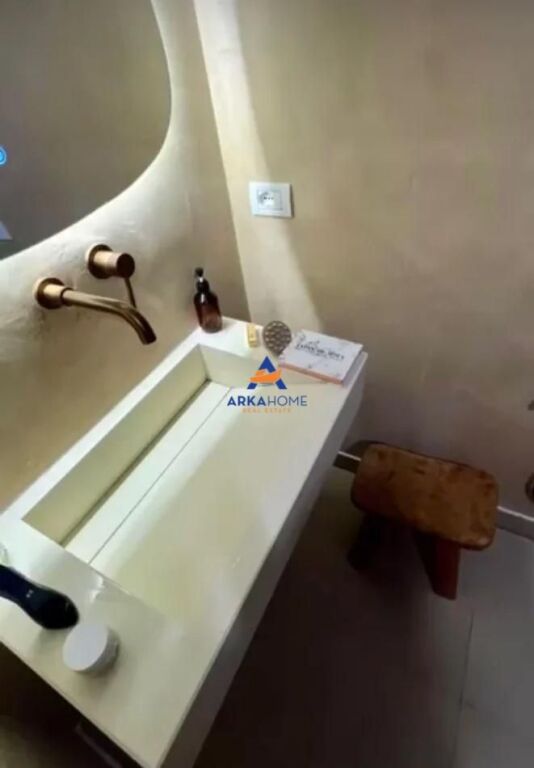 DUPLEX FOR RENT 2+1+BALCONY+VERANDA "NEAR BILL CLINTON STREET, SUN HILL" 120,000 LEKE