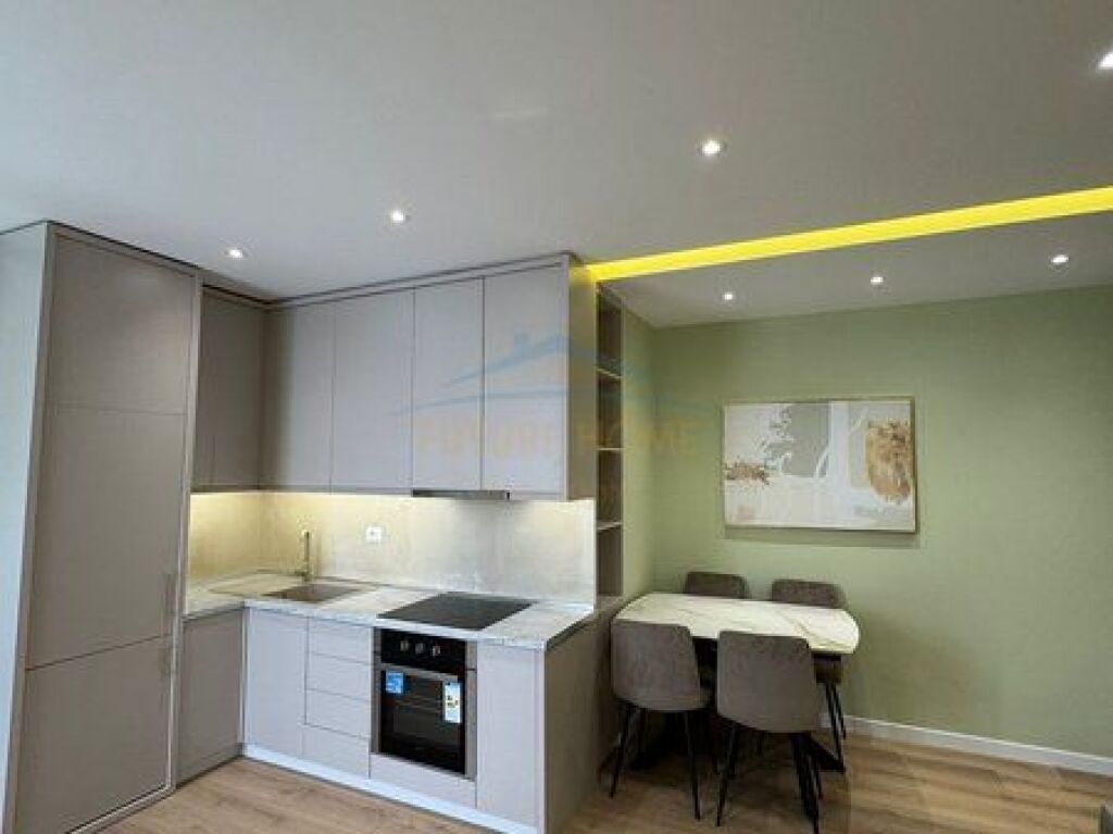 For sale, 2+1 Apartment, Myslym Shyri, Tirana.