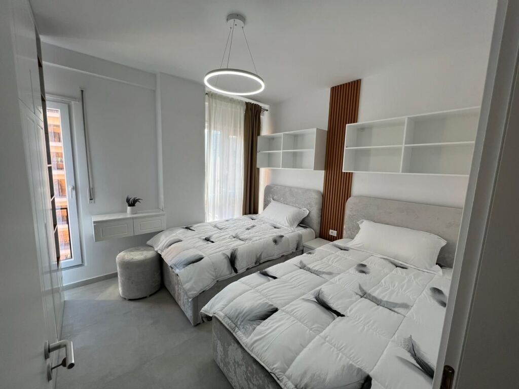 📣 QERA Apartament 2+1+2 📍 Rruga Qemal Stafa, Prane “Shkolles Se Kuqe”, Tirane ✨  