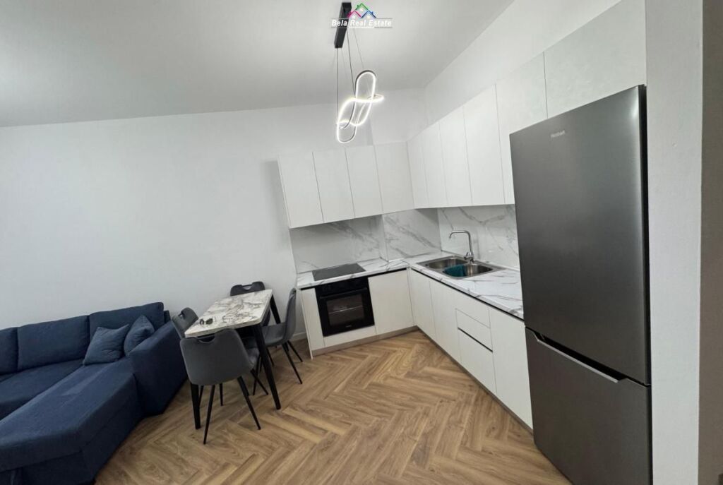 Apartament Me Qera 1+1 Tek Kompleksi Golden Park (ID B2101731) Tirane