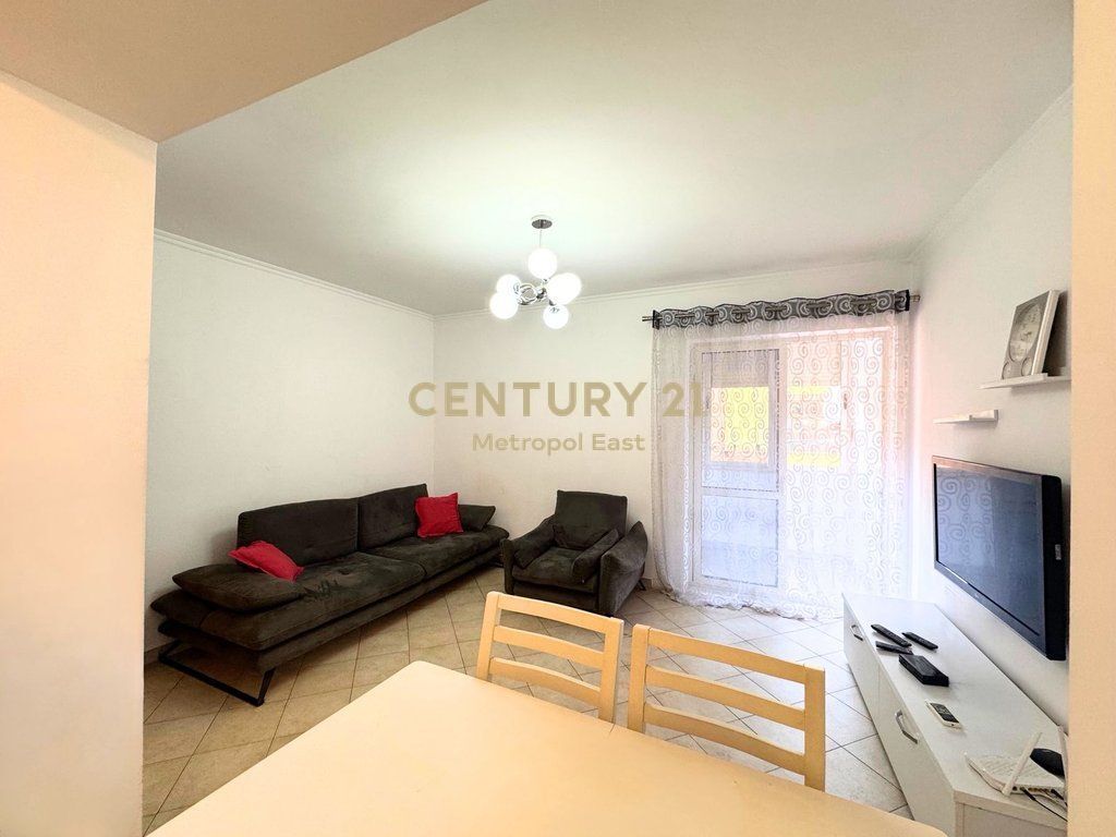 For Sale - Apartment 3+1, "Fortuzi" Street 220,000 €