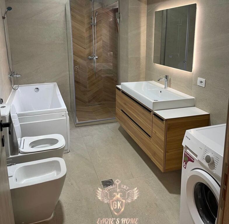 🏡 APARTAMENT ME QERA 3+1+2 + POST PARKIMI FLAG SHIP CENTER DURRES