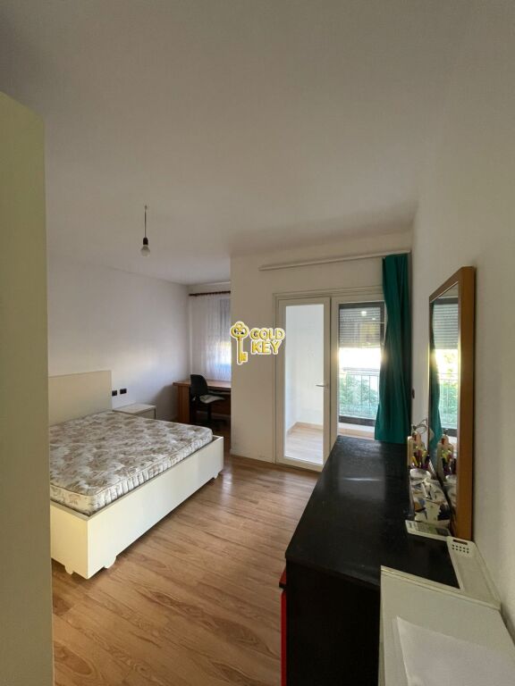 🏡 APARTMENT FOR RENT 2+1+2 WITH BALCONY – NEAR DY GJELAT SCHOOL, DURRES